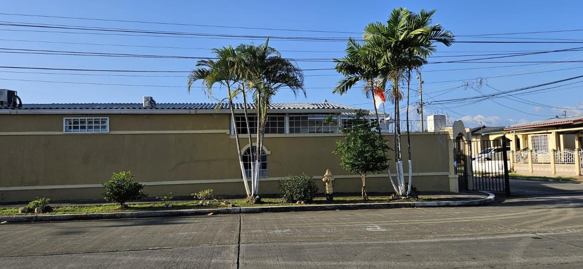 Tocumen Airport Los Corcho Suites Tapia Numero Dos Exterior photo